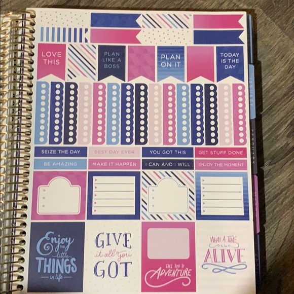 Glitter spiral laminated planner - Picture 7 of 8